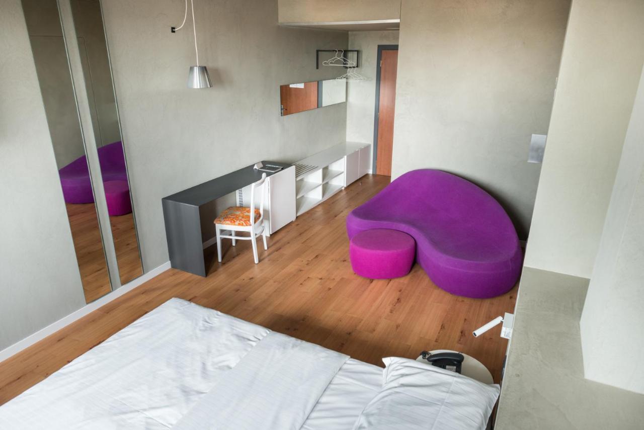 Point Hotel Пйове-ді-Сакко Екстер'єр фото