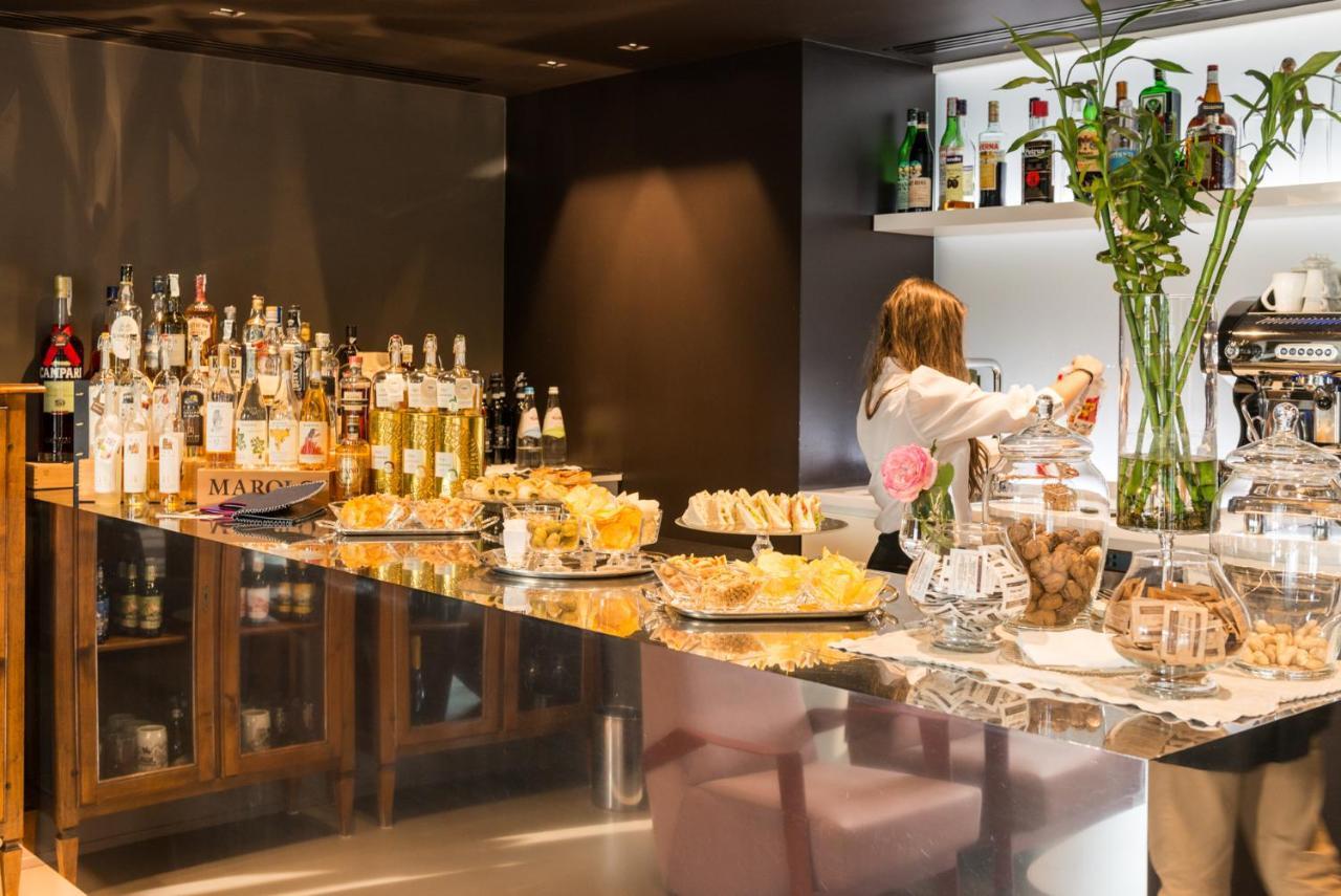 Point Hotel Пйове-ді-Сакко Екстер'єр фото